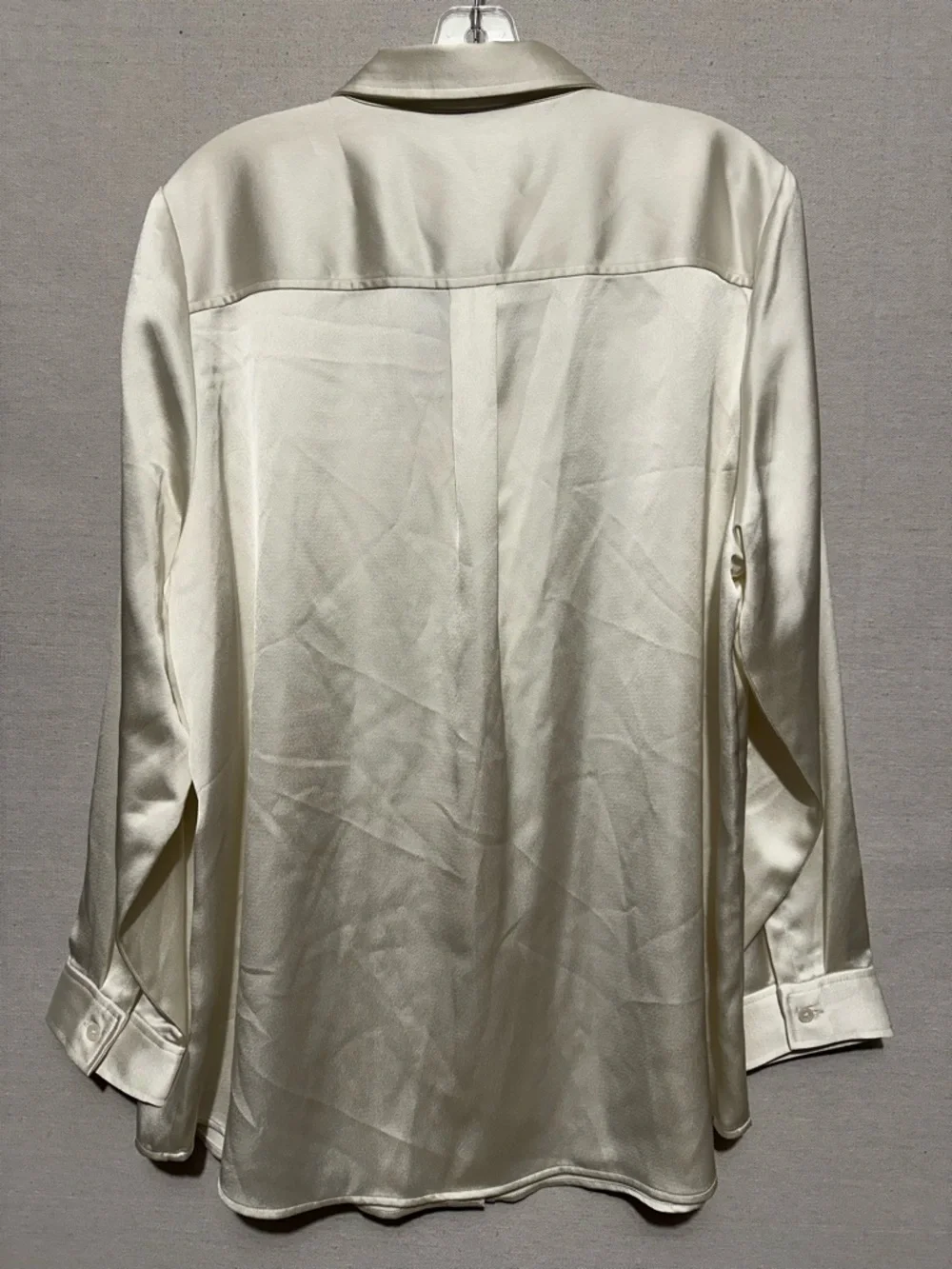 NWT Tahari ASL Satin Button Down Blouse - size XL - Picture 2 of 4